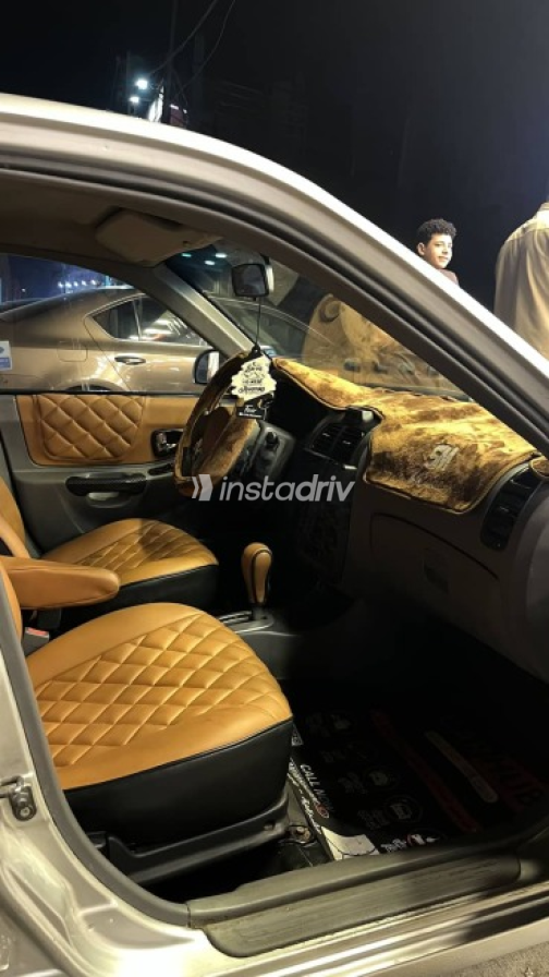 Hyundai Verna 2014 Silver Automatic Used for Sale in Greater Cairo ( Cairo + Giza) - 10