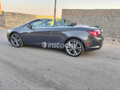 Opel Cascada 2016 Gray Automatic Used for Sale in Minya Al Qamh - 4