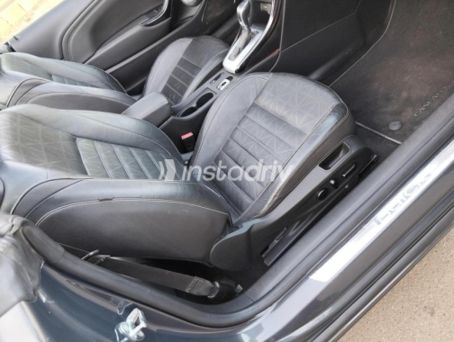 Opel Cascada 2016 Gray Automatic Used for Sale in Minya Al Qamh - 10