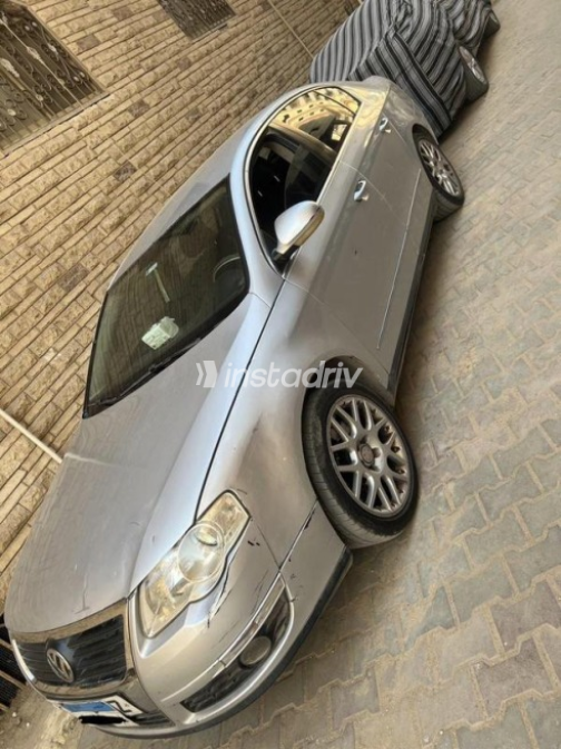 Volkswagen Passat 2008 Silver Automatic Used for Sale in Beni Suef - 9