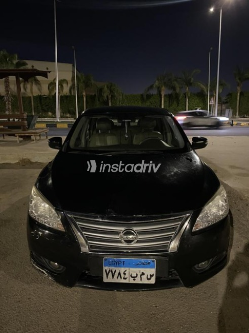 Nissan Sentra 2018 Black Automatic Used for Sale in Sheikh Zayed City - 1