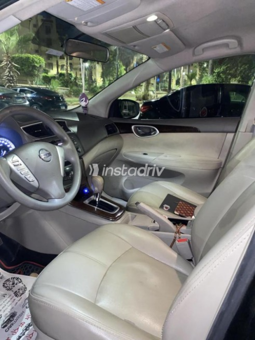 Nissan Sentra 2018 Black Automatic Used for Sale in Sheikh Zayed City - 7