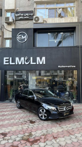 مرسيدس E 180 2017 أسود أوتوماتيك مستعملة للبيع في القاهرة