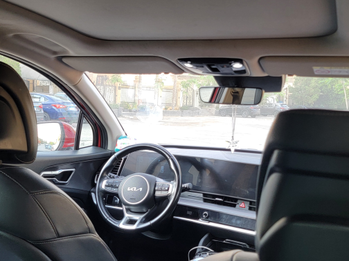 Kia Sportage 2023 Red Automatic Used for Sale in Cairo - 3