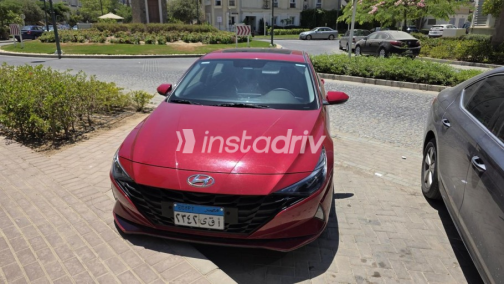 Hyundai Elantra CN7 2022 Dark Red Automatic Used for Sale in Cairo - 1