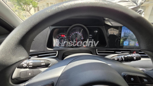Hyundai Elantra CN7 2022 Dark Red Automatic Used for Sale in Cairo - 8