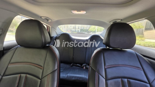 Hyundai Elantra CN7 2022 Dark Red Automatic Used for Sale in Cairo - 9