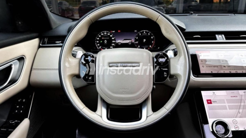 Land Rover Velar 2020 Gray Automatic Used for Sale in Sheikh Zayed City - 9
