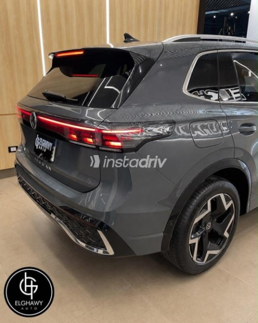 فولكس فاغن تيجون 2024 رمادي أوتوماتيك مستعملة للبيع في الإسكندرية - 5