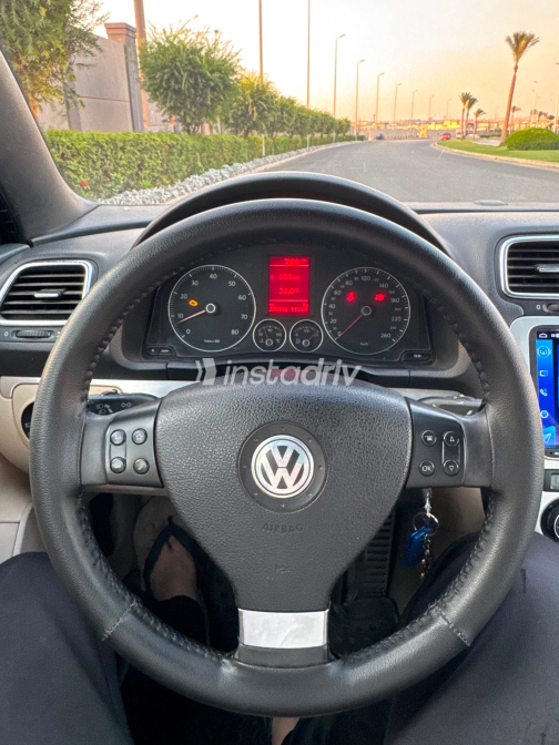 Volkswagen Eos 2008 Red Manual Used for Sale in Cairo - 1