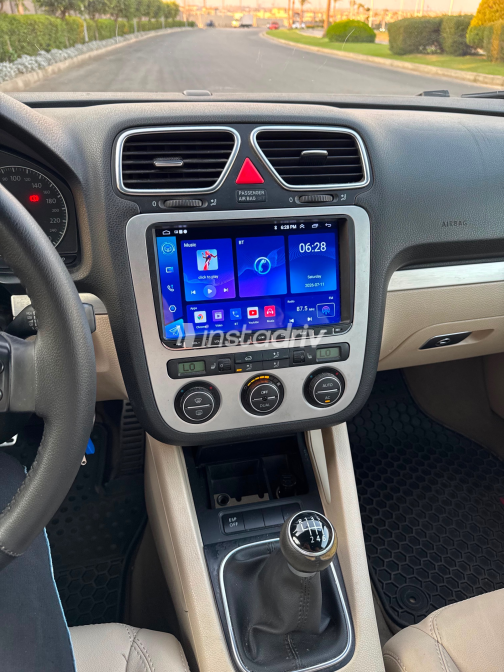 Volkswagen Eos 2008 Red Manual Used for Sale in Cairo - 6
