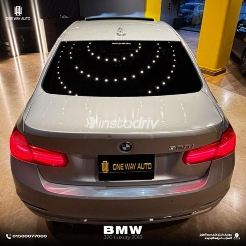 BMW 320 2018 Silver Automatic Used for Sale in Cairo - 3