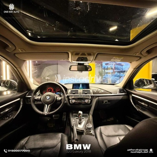 BMW 320 2018 Silver Automatic Used for Sale in Cairo - 9