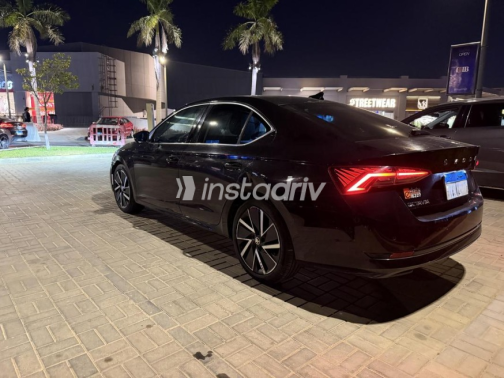 سكودا اوكتافيا A8 2021 أبيض أوتوماتيك مستعملة للبيع في القاهرة الكبرى ( القاهرة - الجيزة) - 10