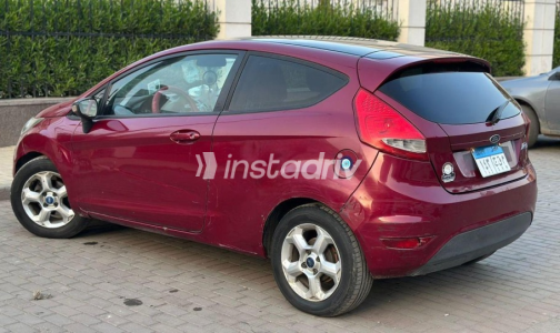 Ford Fiesta 2010 Dark Red Automatic Used for Sale in Greater Cairo ( Cairo + Giza) - 8