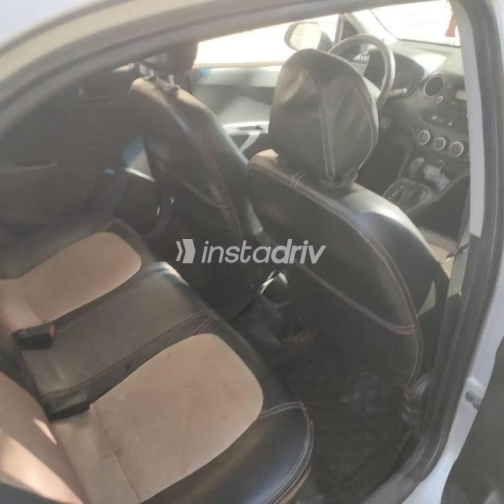 Hyundai Grand i10 2015 Silver Automatic Used for Sale in Damietta - 1
