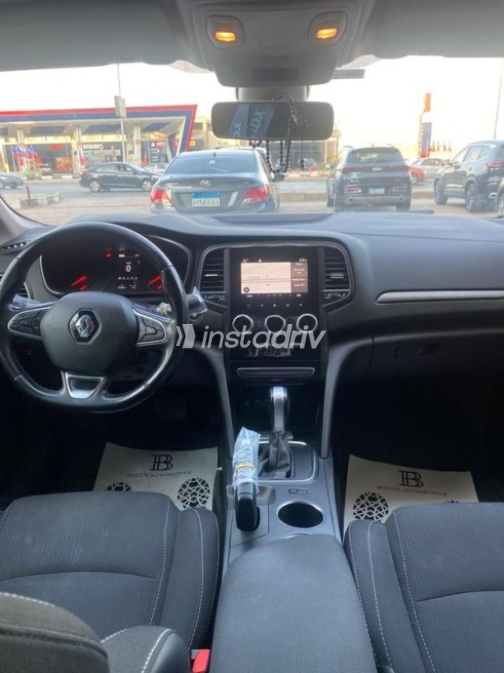 Renault Megane 2022 Red Automatic Used for Sale in Heliopolis - 5