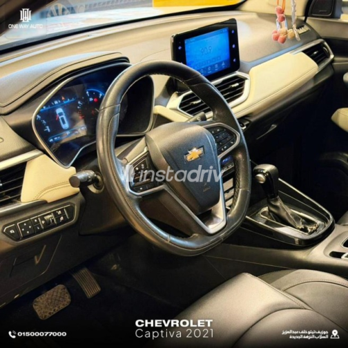 Chevrolet Captiva 2021 White Automatic Used for Sale in Nasr city - 10