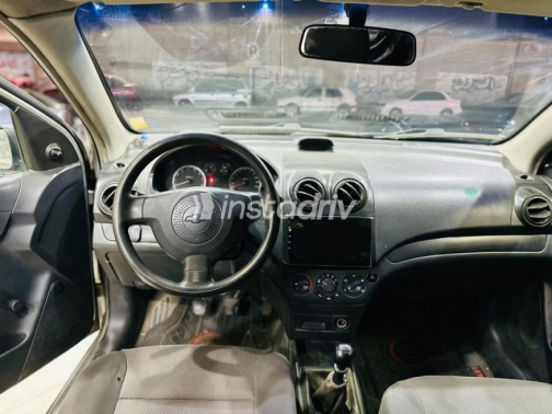 Chevrolet Aveo 2009 Gray Manual Used for Sale in El Haram - 8
