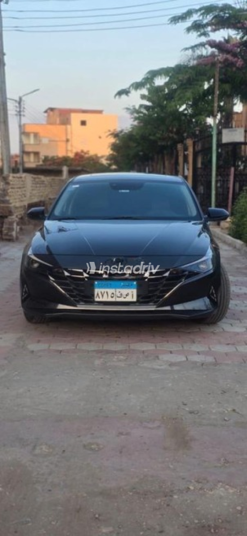 Hyundai Elantra CN7 2022 White Automatic Used for Sale in Greater Cairo ( Cairo + Giza) - 1