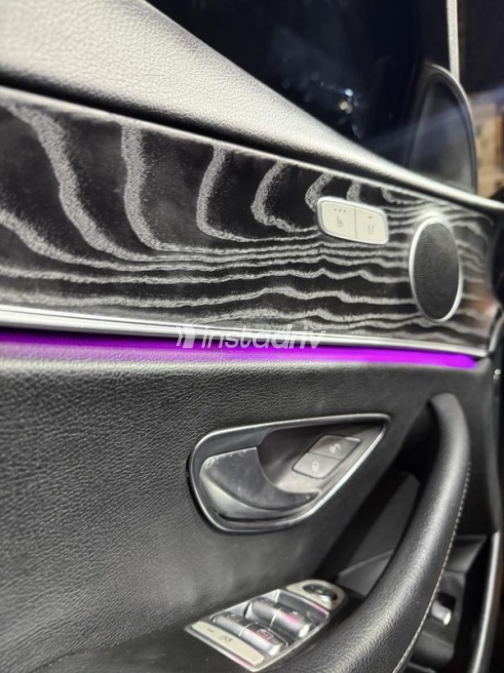 Mercedes E 200 2019 White Automatic Used for Sale in Greater Cairo ( Cairo + Giza) - 7