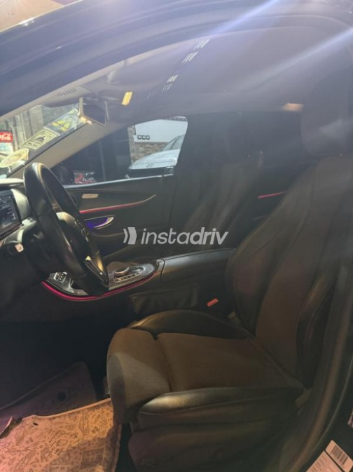 Mercedes E 200 2019 White Automatic Used for Sale in Greater Cairo ( Cairo + Giza) - 8