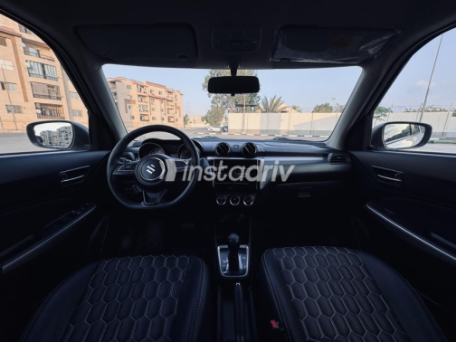 Suzuki Swift 2023 White Automatic Used for Sale in Greater Cairo ( Cairo + Giza) - 5