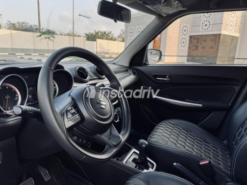 Suzuki Swift 2023 White Automatic Used for Sale in Greater Cairo ( Cairo + Giza) - 6