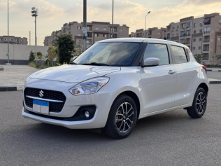 Suzuki Swift 2023 White Automatic Used for Sale in Greater Cairo ( Cairo + Giza)