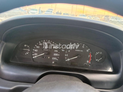 Nissan Sunny 2000 White Manual Used for Sale in Nasr city - 4