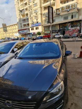 فولفو S60 2015 بترولي أوتوماتيك مستعملة للبيع في القاهرة