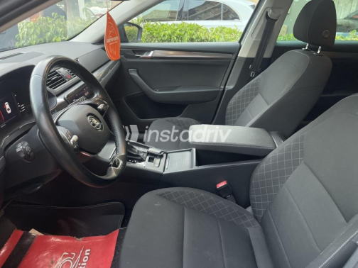 Skoda Superb 2022 Gray Automatic Used for Sale in Cairo - 6