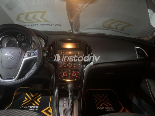 Opel Astra 2015 Black Automatic Used for Sale in Dokki - 6