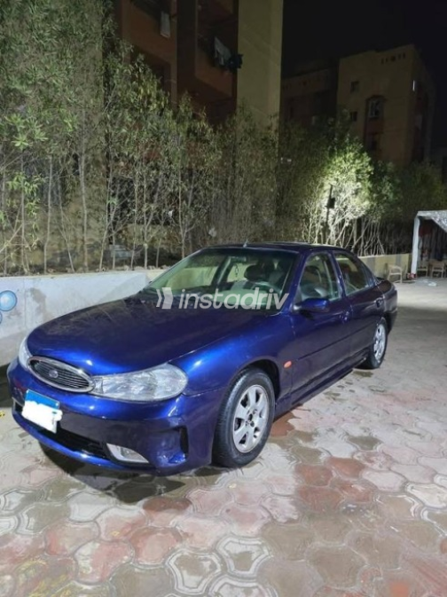 Ford Mondeo 1998 Dark Blue Automatic Used for Sale in Cairo - 2