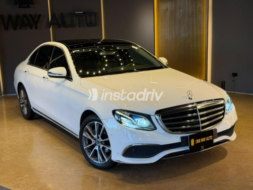 Mercedes E 180 2019 White Automatic Used for Sale in Cairo - 3