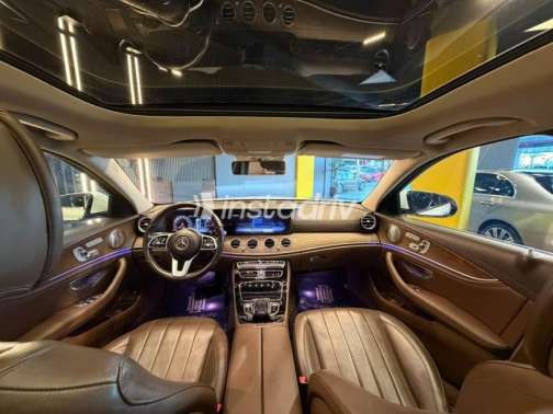 Mercedes E 180 2019 White Automatic Used for Sale in Cairo - 4