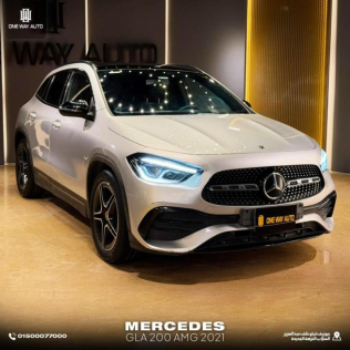 مرسيدس GLA 200 2021 فضي أوتوماتيك مستعملة للبيع في القاهرة