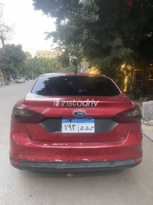 Ford Focus 2014 Red Automatic Used for Sale in Giza - 4