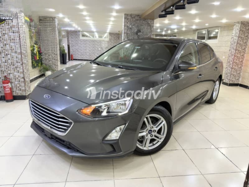 Ford Focus 2021 Gray Automatic Used for Sale in Cairo - 3