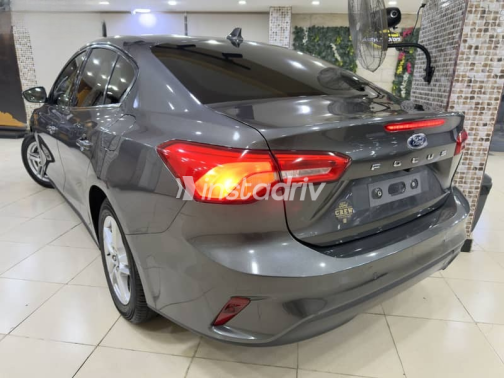 Ford Focus 2021 Gray Automatic Used for Sale in Cairo - 4