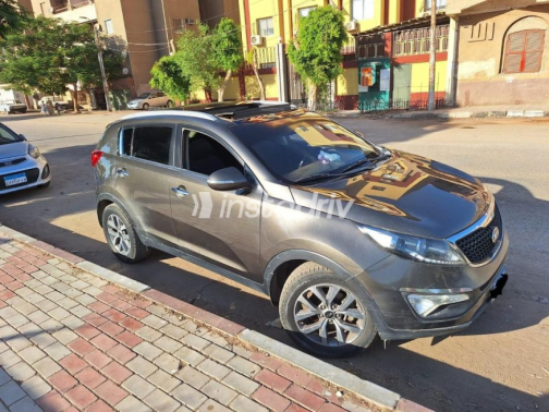 Kia Sportage 2015 Mocha Automatic Used for Sale in Sohag - 5
