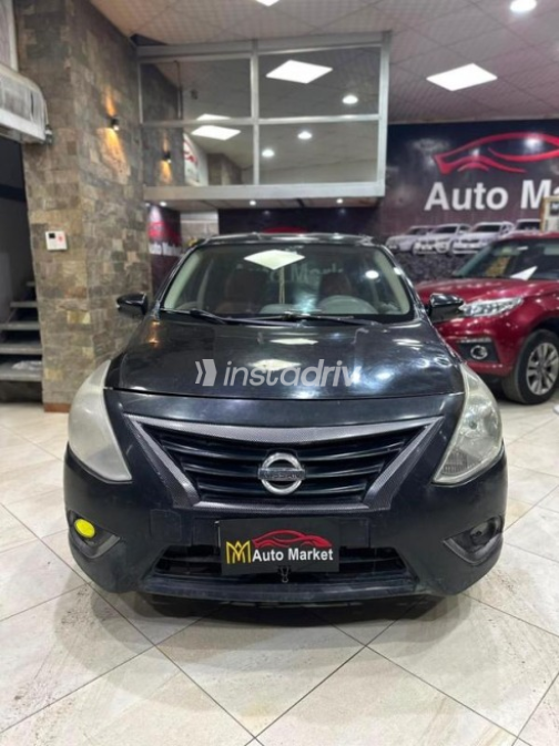 Nissan Sunny 2015 Black Automatic Used for Sale in 6 October - 1