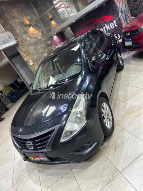 Nissan Sunny 2015 Black Automatic Used for Sale in 6 October - 2