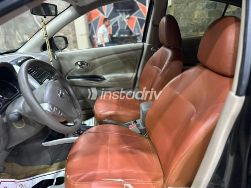Nissan Sunny 2015 Black Automatic Used for Sale in 6 October - 6