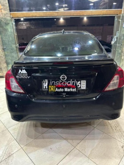 Nissan Sunny 2015 Black Automatic Used for Sale in 6 October - 7