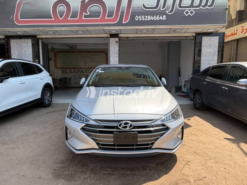 Hyundai Elantra 2026 Silver Automatic New for Sale in Greater Cairo ( Cairo + Giza) - 1