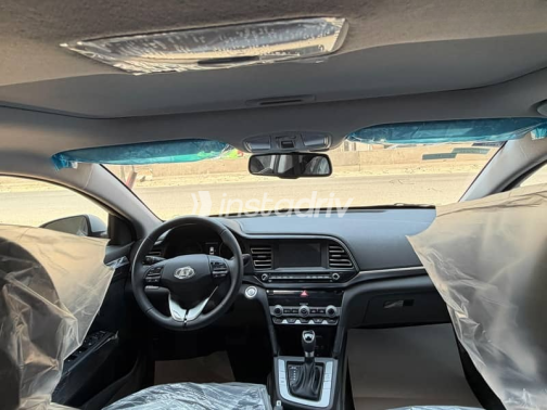 Hyundai Elantra 2026 Silver Automatic New for Sale in Greater Cairo ( Cairo + Giza) - 6