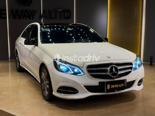 Mercedes E 180 2016 White Automatic Used for Sale in Cairo - 4