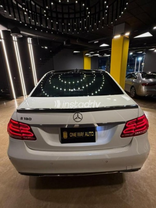Mercedes E 180 2016 White Automatic Used for Sale in Cairo - 7