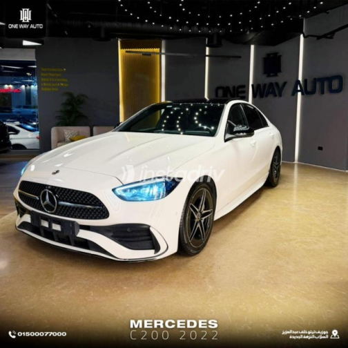 Mercedes C 200 2022 White Automatic Used for Sale in Cairo - 7